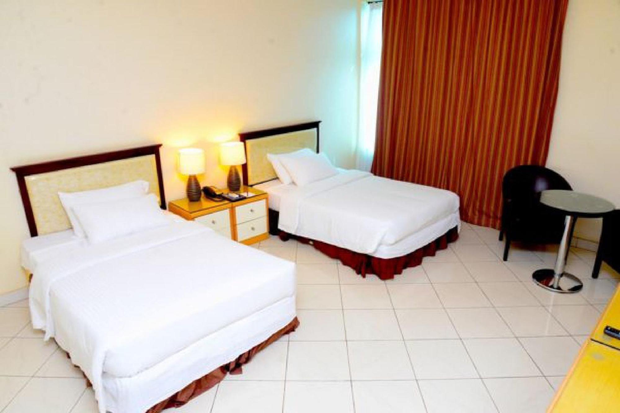 Room In Lodge - Golden Royale Hotel Enugu Eksteriør bilde